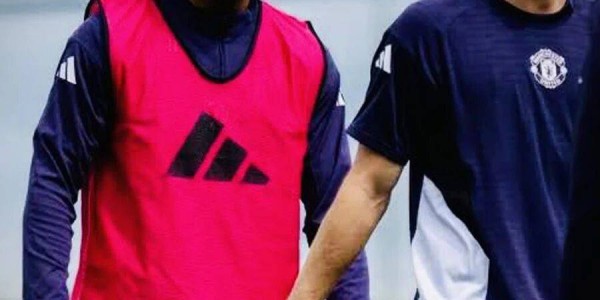 曼联战富勒姆一人伤愈复出！卡里克官宣多古伤情，德里赫特仍缺阵