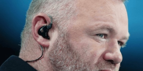 曼联名宿质疑萨拉赫：没有职业道德，利物浦重金引援让他不开心了